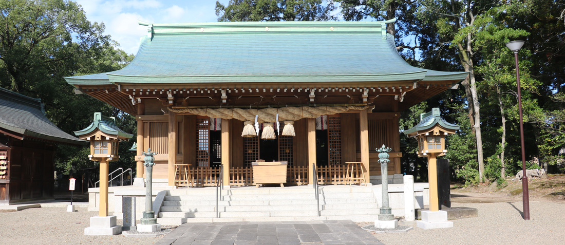 拝殿正面